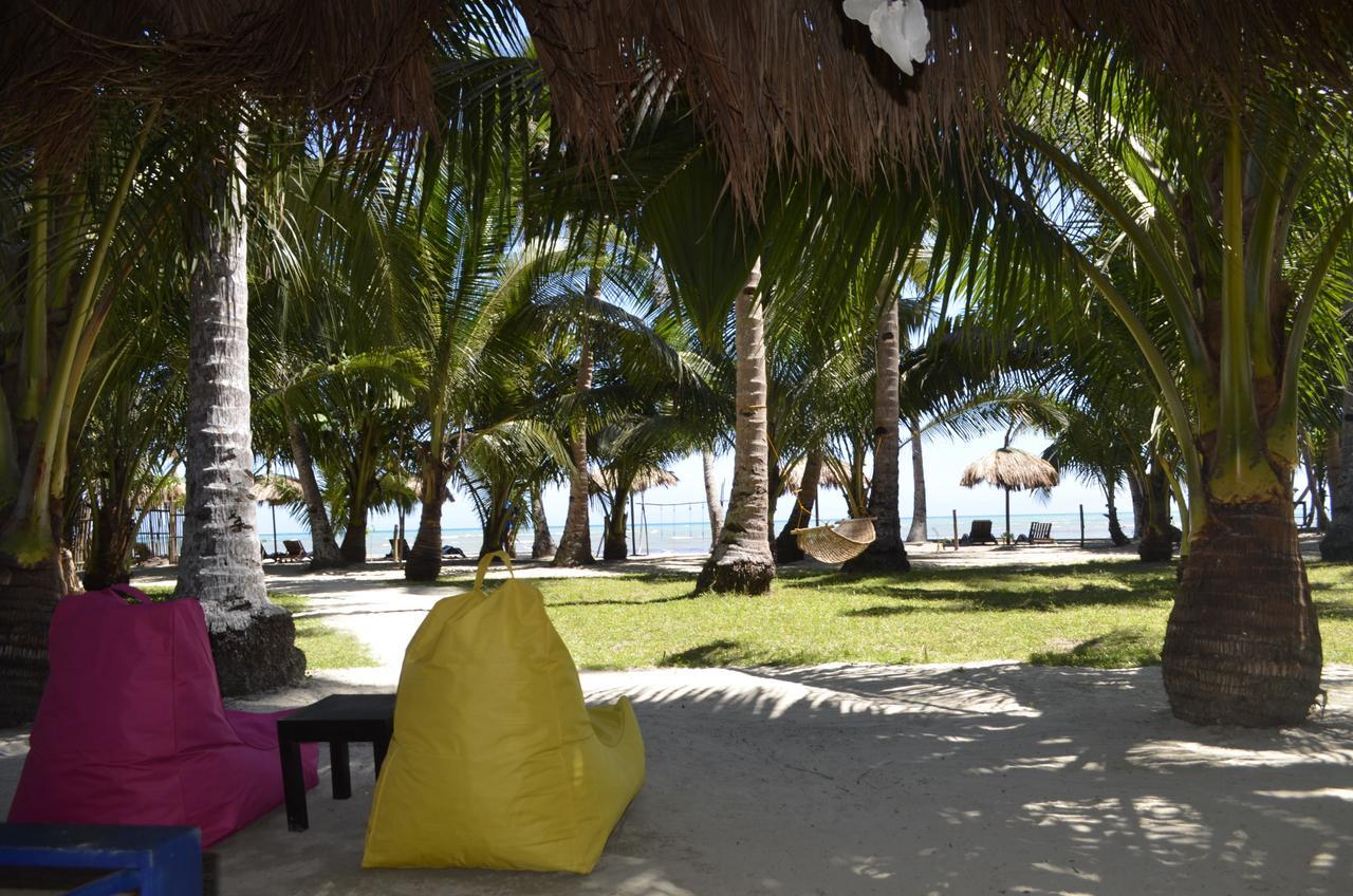 Peace & Love Beach Club Roxas  Exterior foto